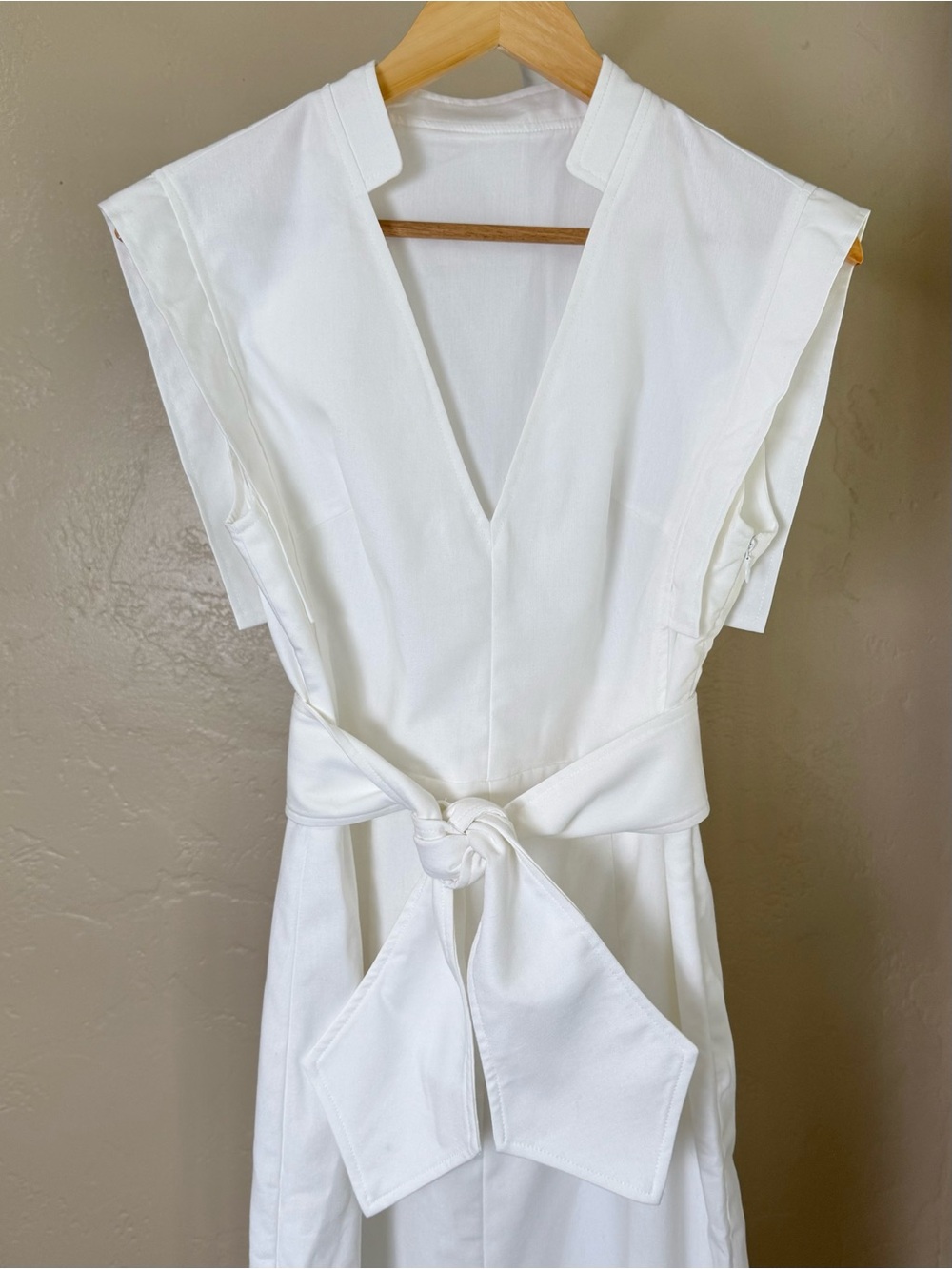 Commense White Linen Blend V Neck Bow Belt Midi Dress Slit NWT Small - Picture 8 of 15
